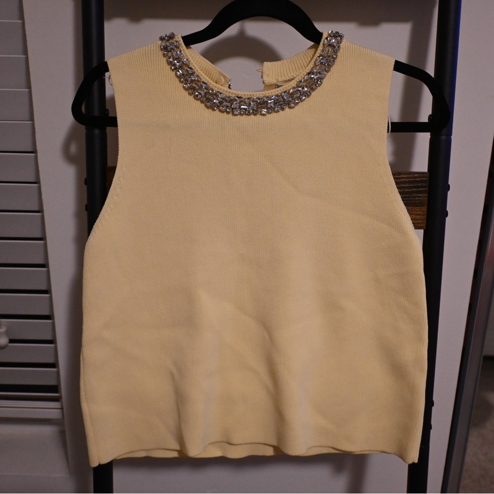 Zara Elegant Yellow Sleeveless Top with Embellished Collar